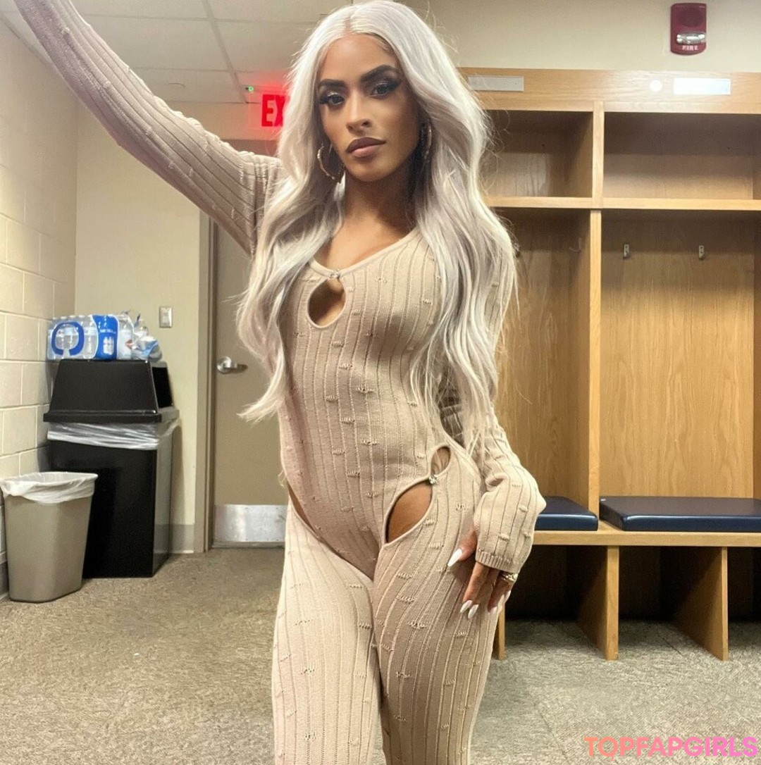 Foto desnuda filtrada de OnlyFans de Zelina Vega #389 Foto desnuda filtrada de OnlyFans de Zelina Vega #389