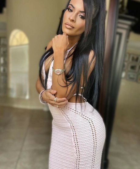 Zelina Vega