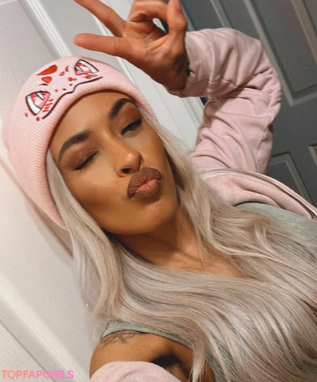 Foto desnuda filtrada de OnlyFans de Zelina Vega #689 Foto desnuda filtrada de OnlyFans de Zelina Vega #689