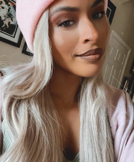 Zelina Vega