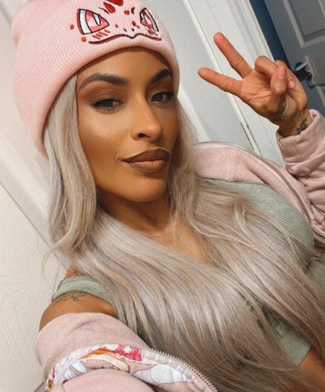Zelina Vega
