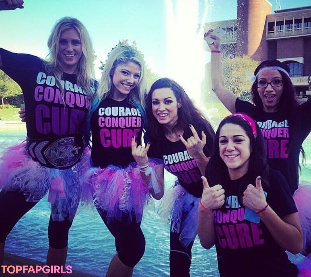 Foto desnuda filtrada de OnlyFans de Alexa Bliss #302 Foto desnuda filtrada de OnlyFans de Alexa Bliss #302