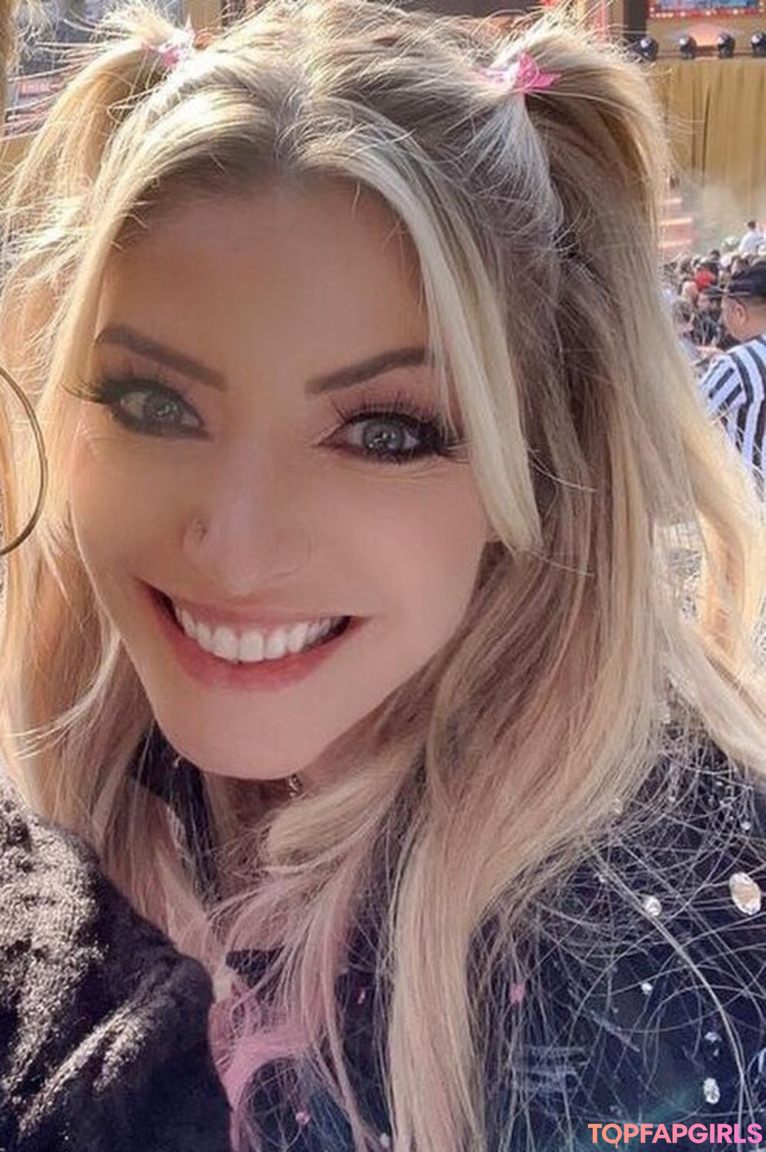 Foto desnuda filtrada de OnlyFans de Alexa Bliss #465 Foto desnuda filtrada de OnlyFans de Alexa Bliss #465