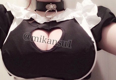 Foto desnuda filtrada de OnlyFans de Mikansui
