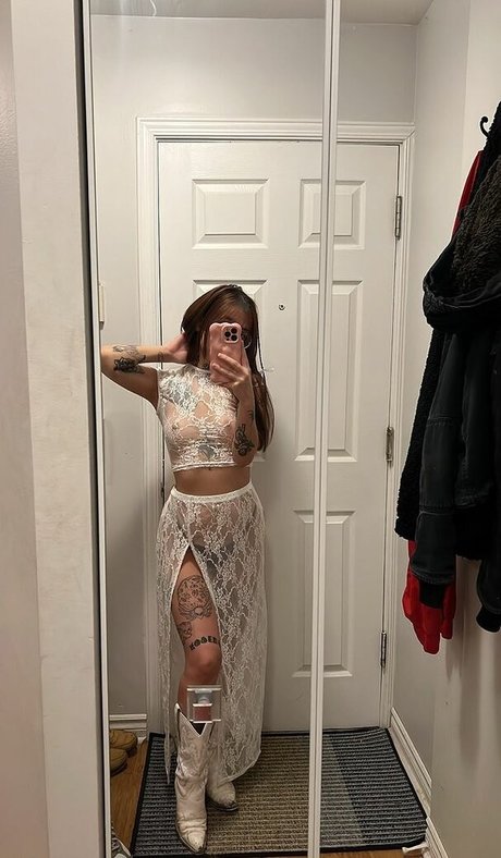 Foto desnuda filtrada de OnlyFans de Helltai
