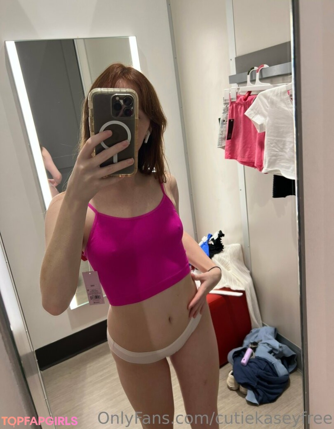 Foto desnuda filtrada de OnlyFans de Cutiekaseyfree #28 Foto desnuda filtrada de OnlyFans de Cutiekaseyfree #28