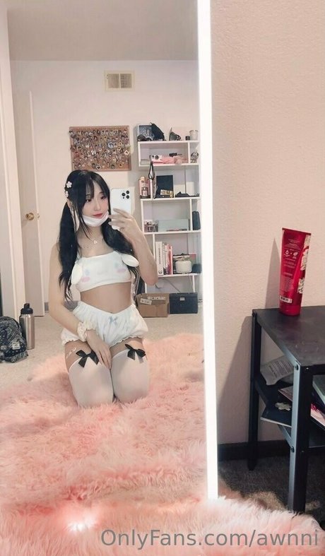 Foto desnuda filtrada de OnlyFans de Awnni