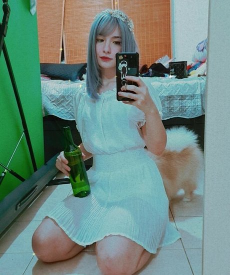 Faye Tan