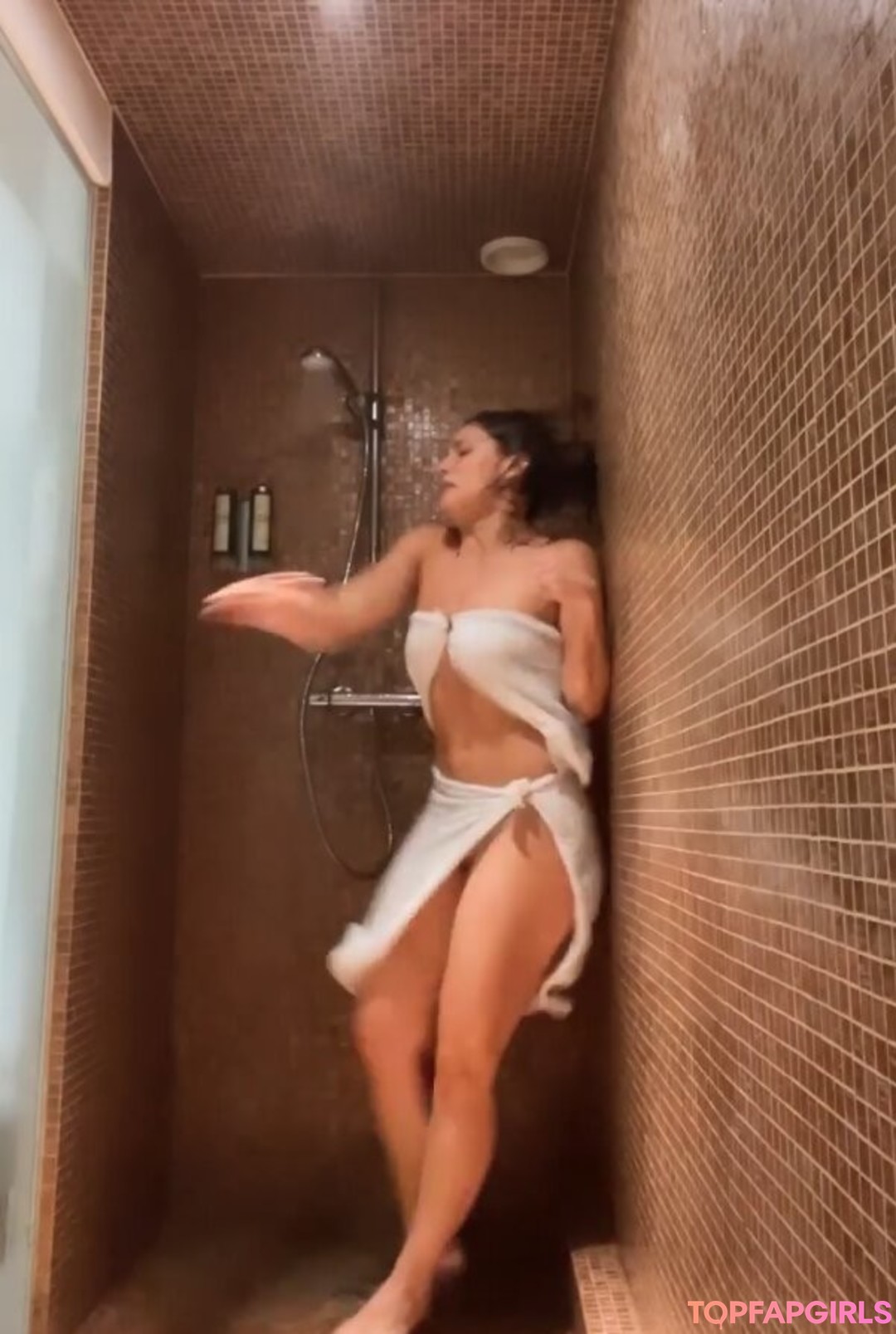 Foto desnuda filtrada de OnlyFans de Jade Chynoweth #382 Foto desnuda filtrada de OnlyFans de Jade Chynoweth #382