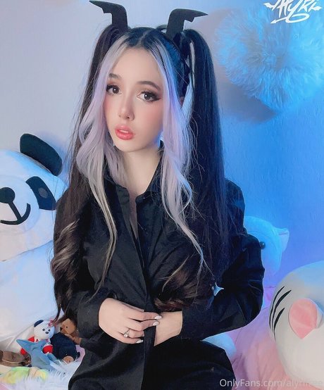 Foto desnuda filtrada de OnlyFans de Alyrifree