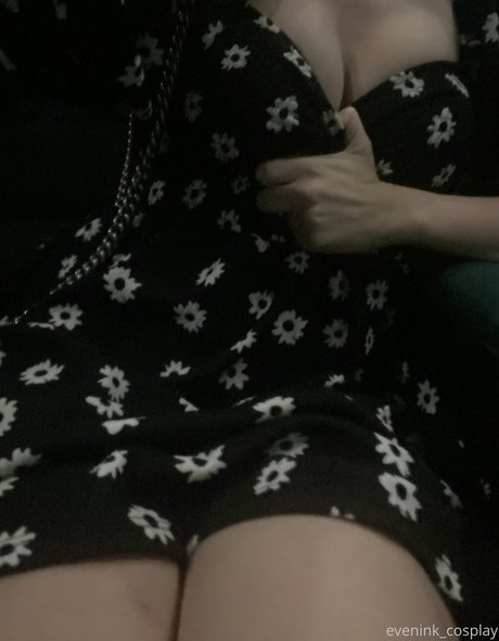 Foto desnuda filtrada de OnlyFans de Evenink Cosplay