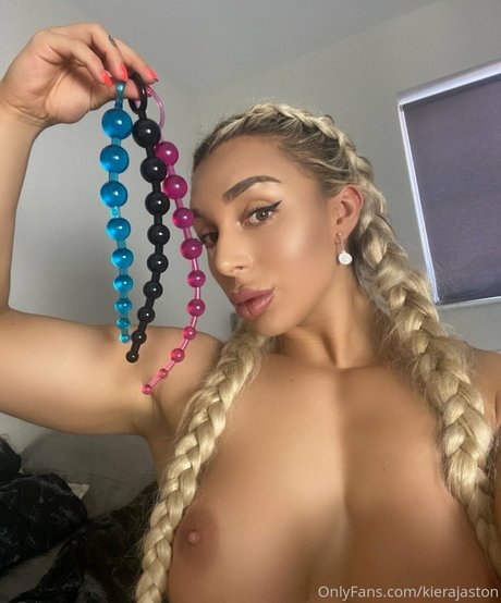 Themusclebarbie