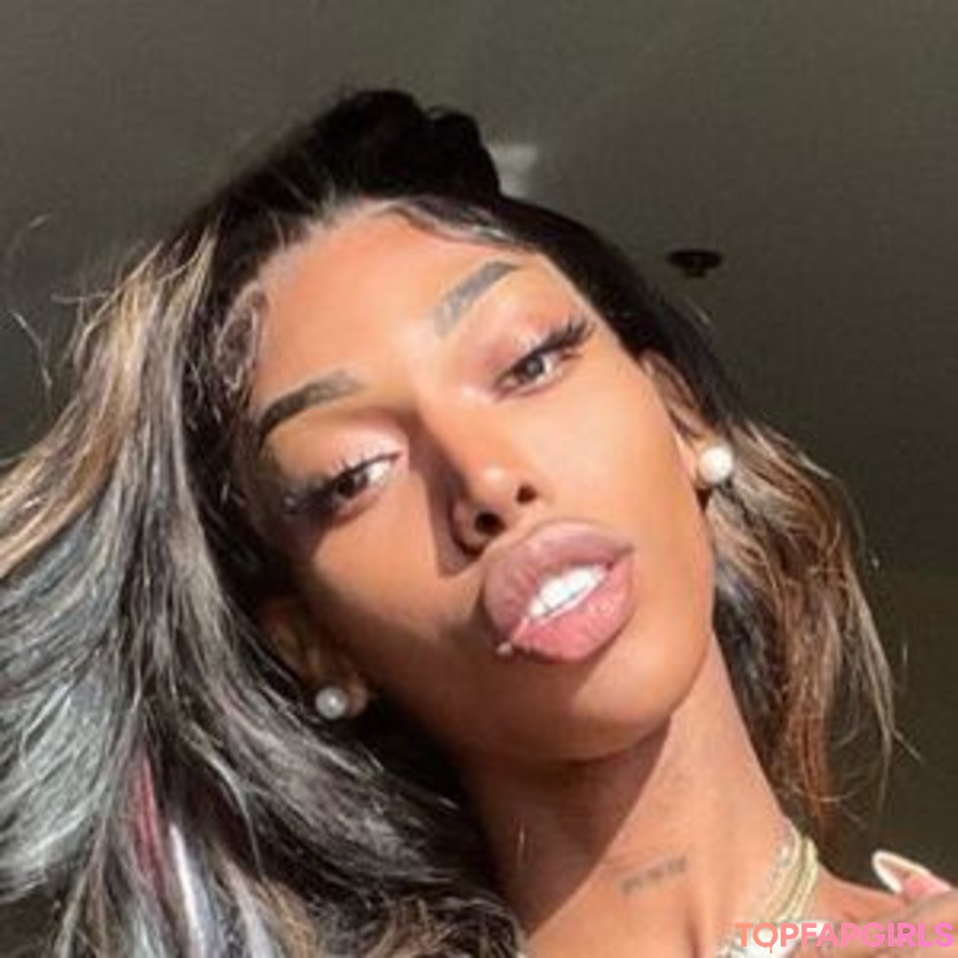 Foto desnuda filtrada de OnlyFans de Baggyaltiffxxx #12 Foto desnuda filtrada de OnlyFans de Baggyaltiffxxx #12