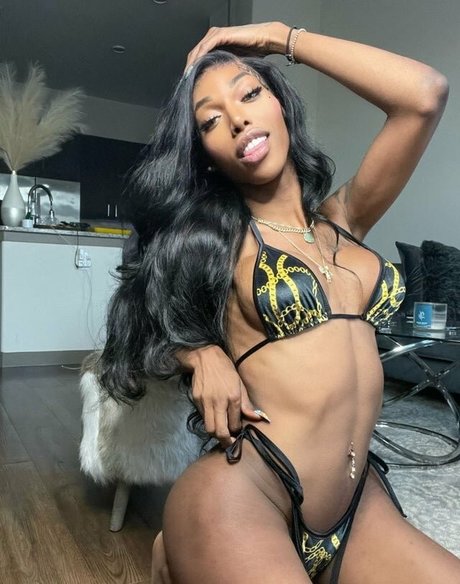 Baggyaltiffxxx