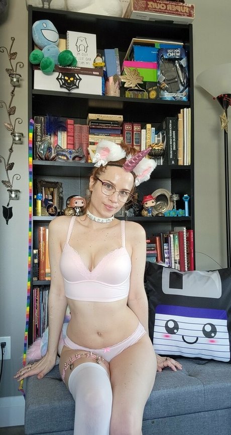 Claracosmiafree