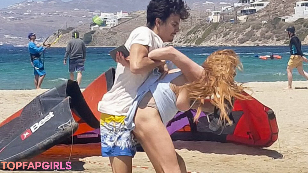 Foto desnuda filtrada de OnlyFans de Lindsay Lohan #169 Foto desnuda filtrada de OnlyFans de Lindsay Lohan #169