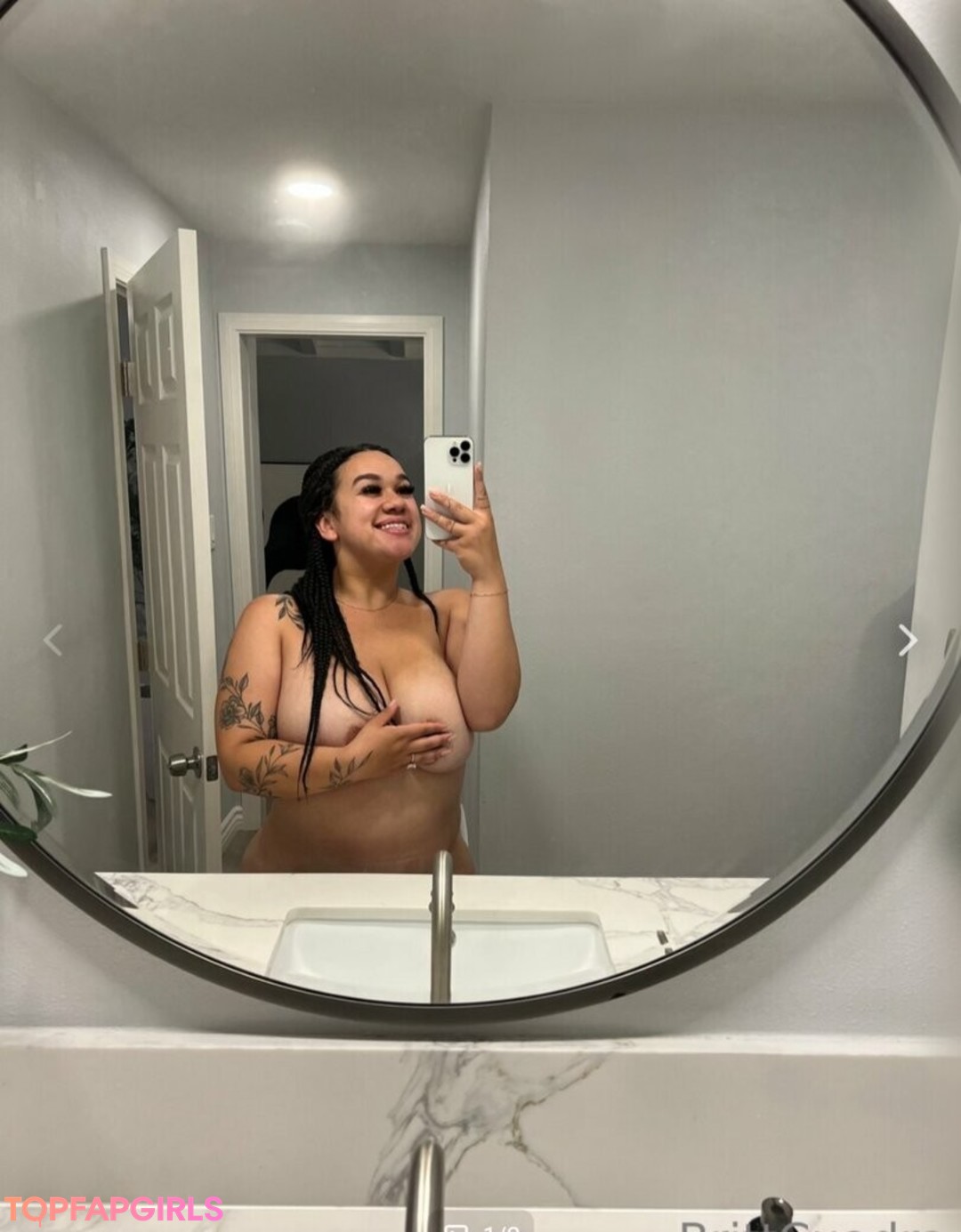 Foto desnuda filtrada de OnlyFans de Britt Cuadra #183 Foto desnuda filtrada de OnlyFans de Britt Cuadra #183