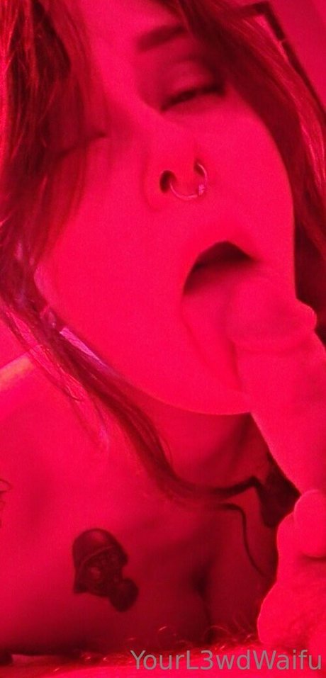 Foto desnuda filtrada de OnlyFans de Yourl3wdwaifu