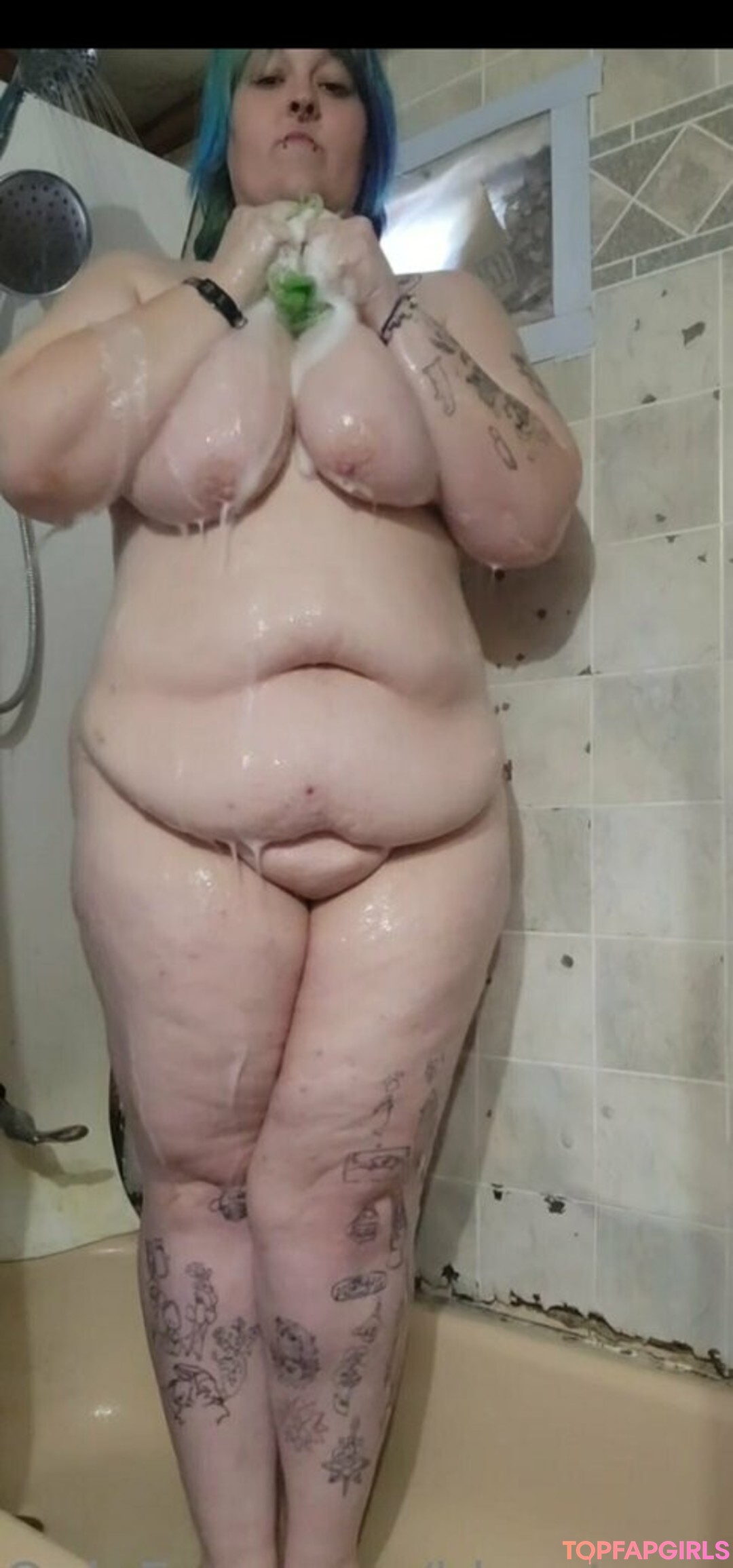 Foto desnuda filtrada de OnlyFans de Lilbbwstoner #85 Foto desnuda filtrada de OnlyFans de Lilbbwstoner #85