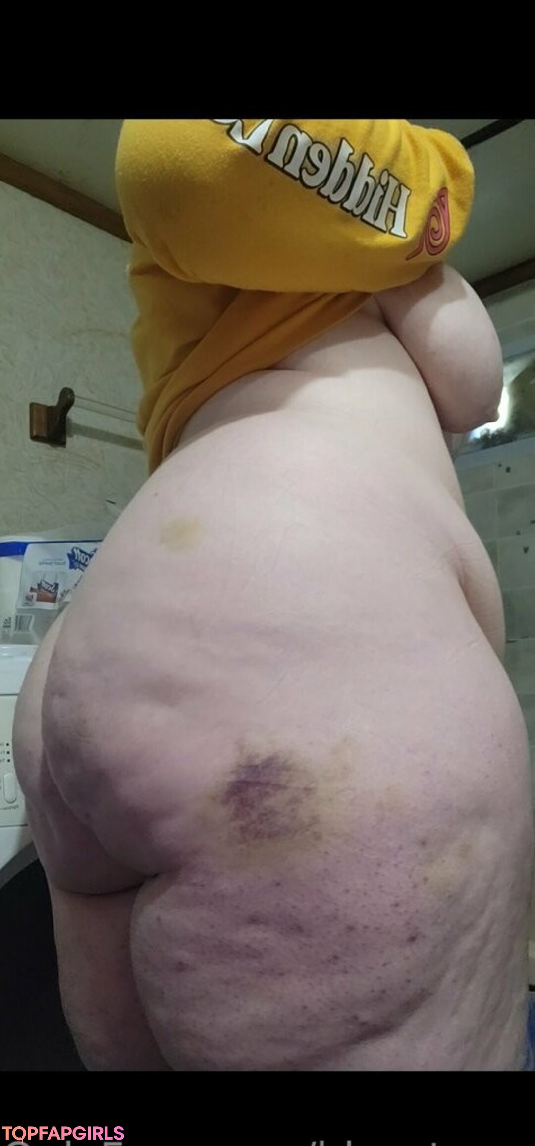 Foto desnuda filtrada de OnlyFans de Lilbbwstoner #94 Foto desnuda filtrada de OnlyFans de Lilbbwstoner #94