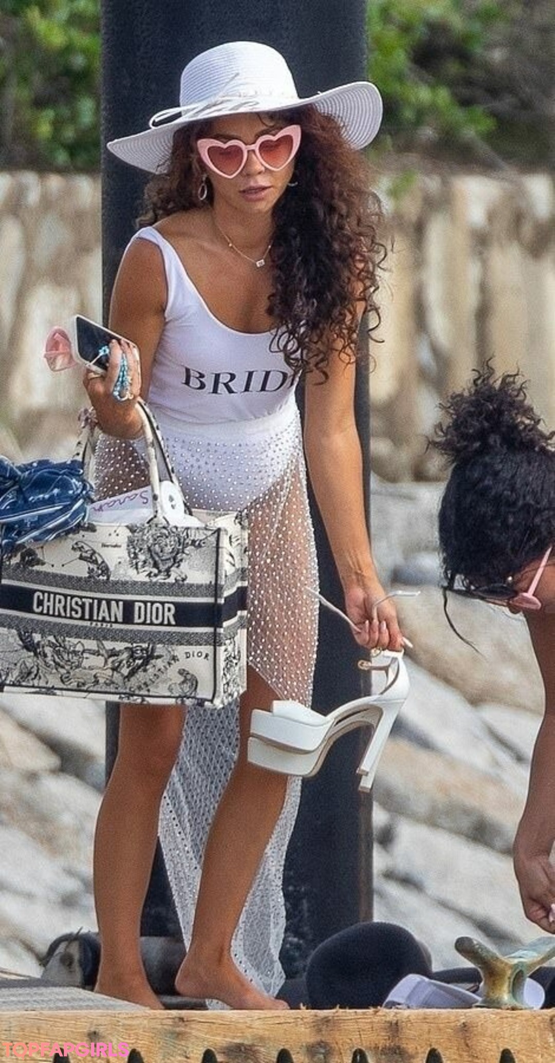 Foto desnuda filtrada de OnlyFans de Sarah Hyland #259 Foto desnuda filtrada de OnlyFans de Sarah Hyland #259