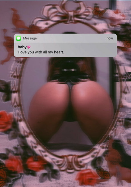 Foto desnuda filtrada de OnlyFans de Youcancallmewillow