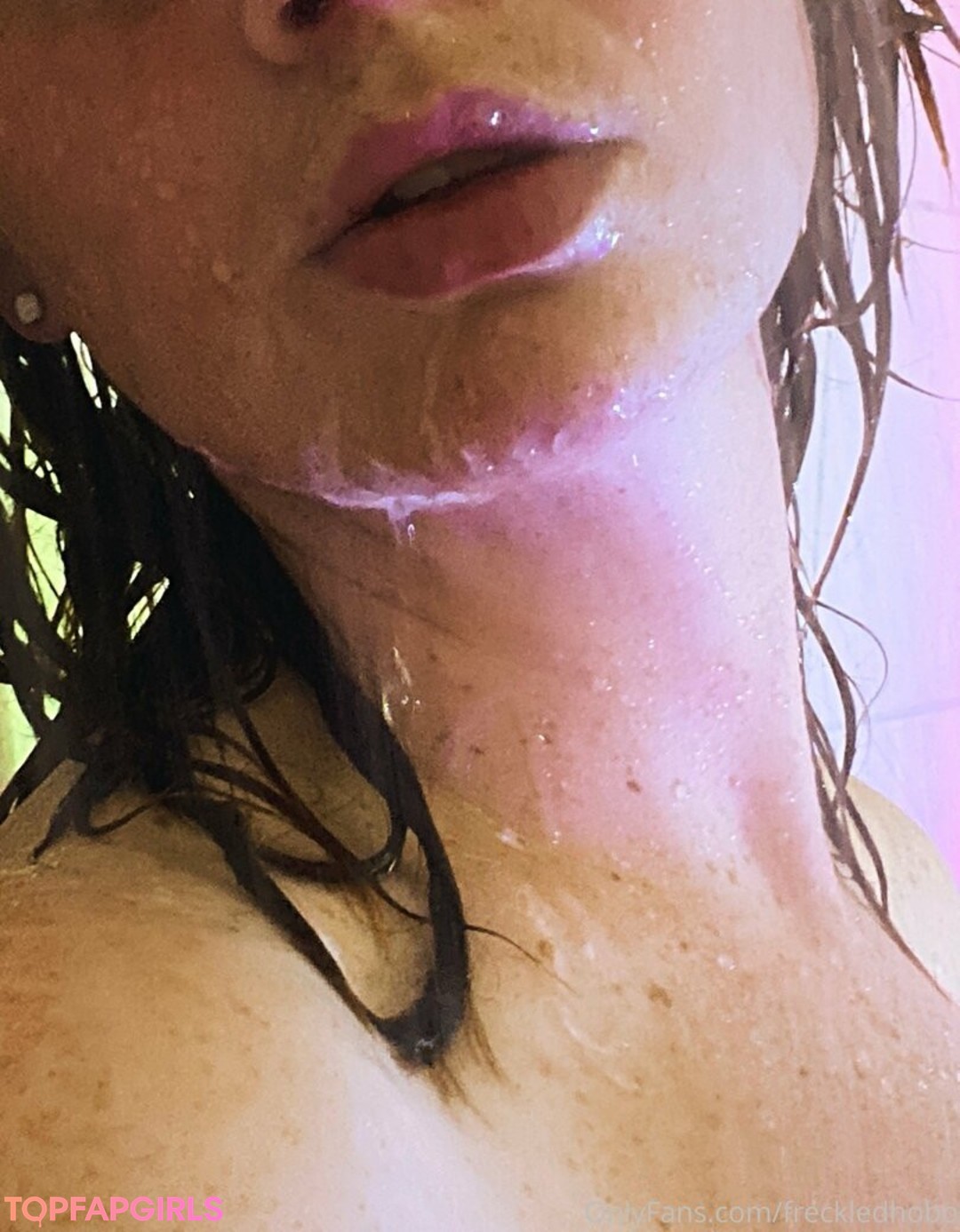 Foto desnuda filtrada de OnlyFans de Freckledhobo #104 Foto desnuda filtrada de OnlyFans de Freckledhobo #104