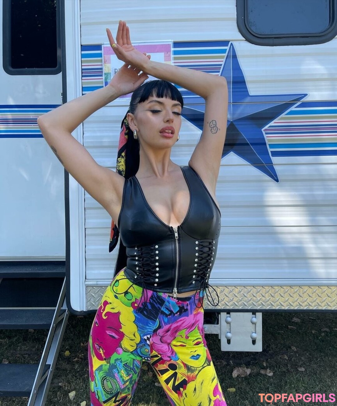 Foto desnuda filtrada de OnlyFans de Rebecca Black #127 Foto desnuda filtrada de OnlyFans de Rebecca Black #127