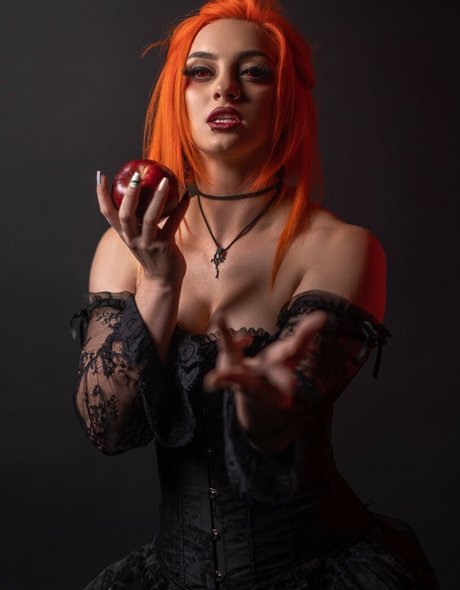 GiGi Dolan