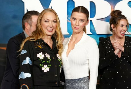 Betty Gilpin