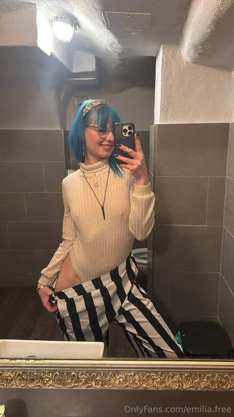 Emilia Free