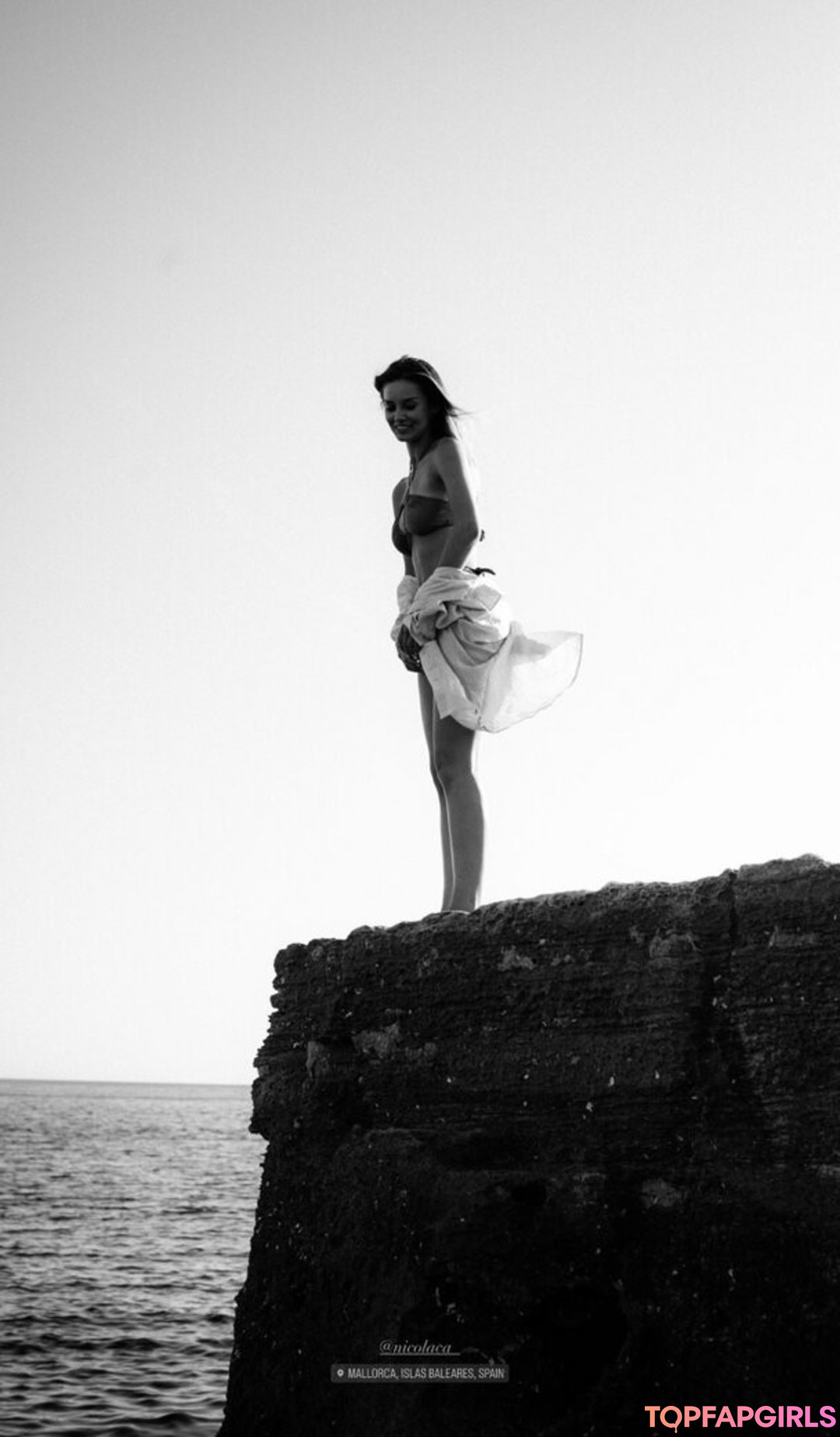 Foto desnuda filtrada de OnlyFans de Nicola Cavanis #145 Foto desnuda filtrada de OnlyFans de Nicola Cavanis #145