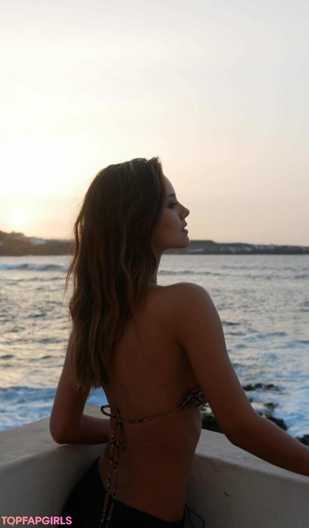 Foto desnuda filtrada de OnlyFans de Nicola Cavanis #762 Foto desnuda filtrada de OnlyFans de Nicola Cavanis #762