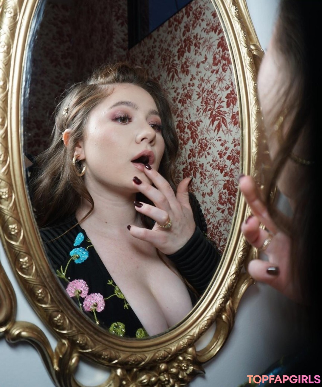 Foto desnuda filtrada de OnlyFans de Emma Kenney #17 Foto desnuda filtrada de OnlyFans de Emma Kenney #17