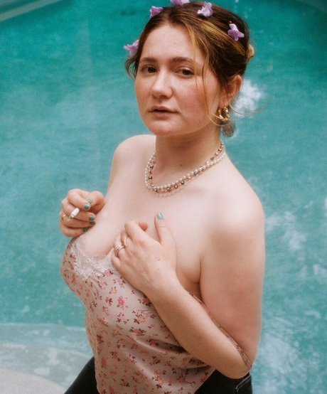 Emma Kenney