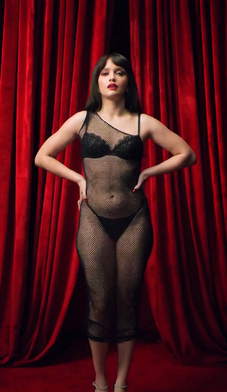 Foto desnuda filtrada de OnlyFans de Olivia Cooke
