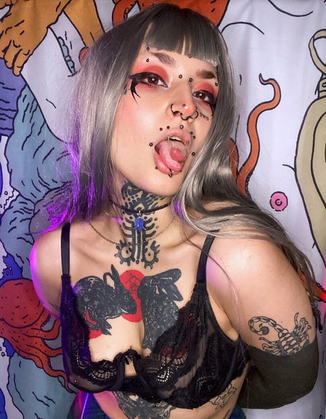 Foto desnuda filtrada de OnlyFans de Borderwaifu