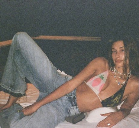 Hailey Baldwin Bieber