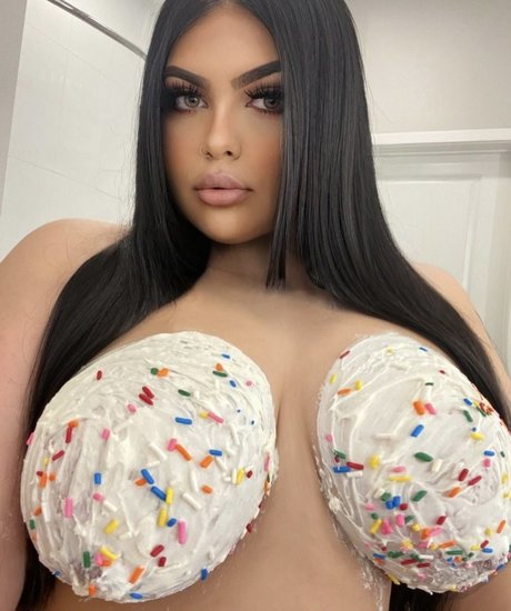 Foto desnuda filtrada de OnlyFans de Katestrada