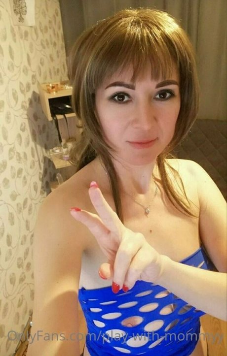 Your_lusty_mom