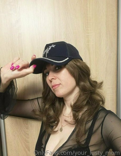 Your_lusty_mom