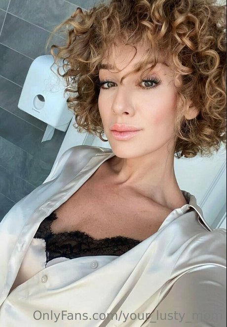 Your_lusty_mom