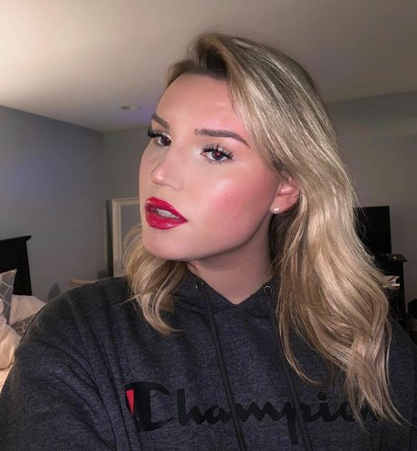 Foto desnuda filtrada de OnlyFans de Erica Carosella