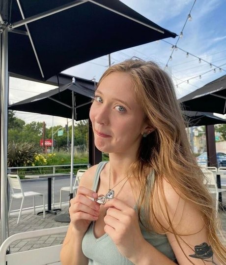 Foto desnuda filtrada de OnlyFans de Jordanburton