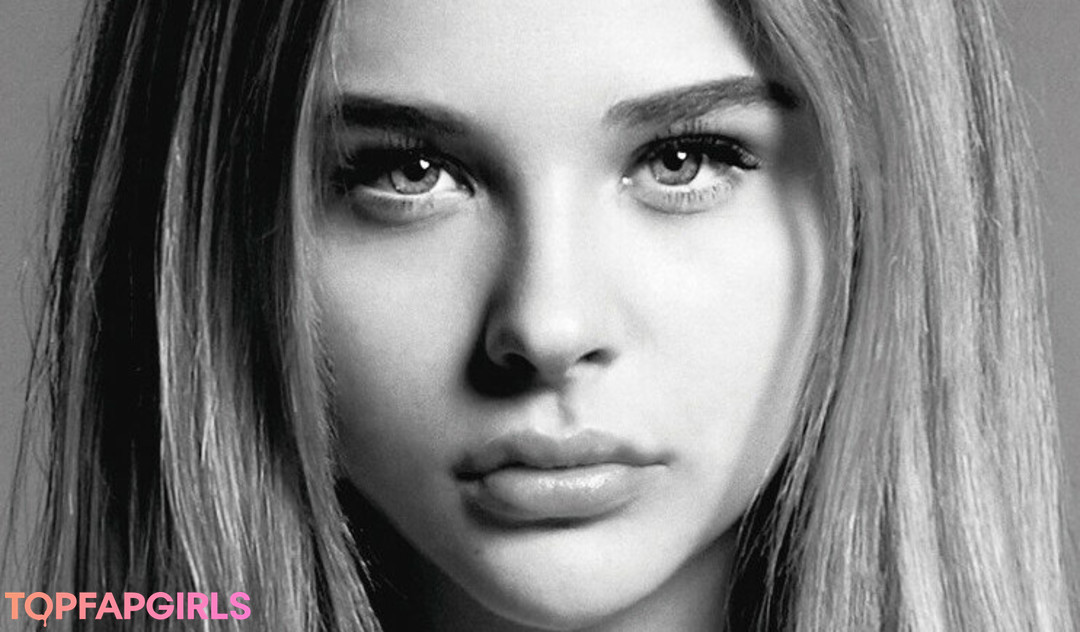 Foto desnuda filtrada de OnlyFans de Chloe Grace Moretz #110 Foto desnuda filtrada de OnlyFans de Chloe Grace Moretz #110