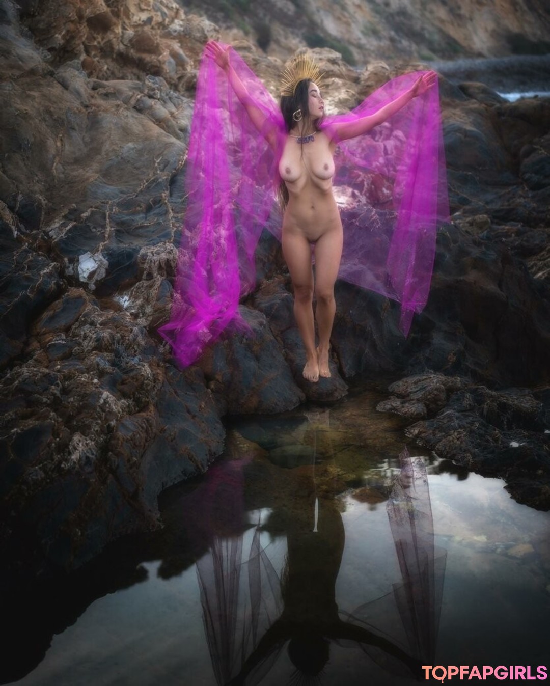 Foto desnuda filtrada de OnlyFans de Lila From Naked Bakers #16 Foto desnuda filtrada de OnlyFans de Lila From Naked Bakers #16