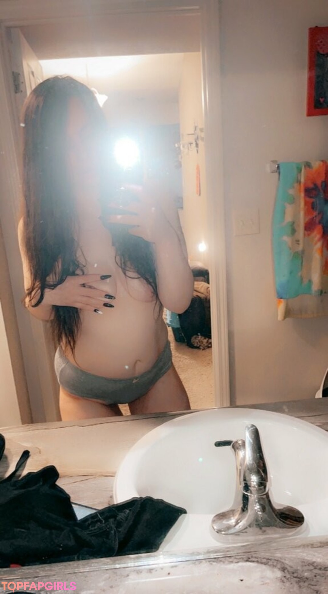 Foto desnuda filtrada de OnlyFans de Victorialunaarose #32 Foto desnuda filtrada de OnlyFans de Victorialunaarose #32