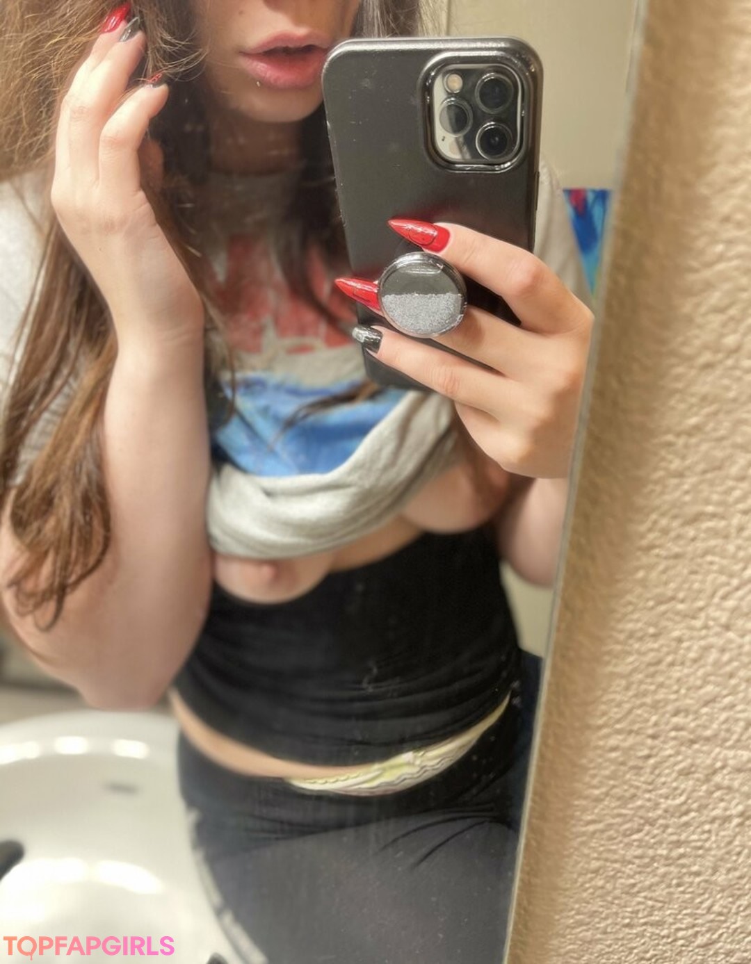 Foto desnuda filtrada de OnlyFans de Victorialunaarose #46 Foto desnuda filtrada de OnlyFans de Victorialunaarose #46