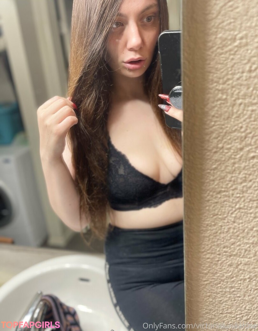 Foto desnuda filtrada de OnlyFans de Victorialunaarose #67 Foto desnuda filtrada de OnlyFans de Victorialunaarose #67