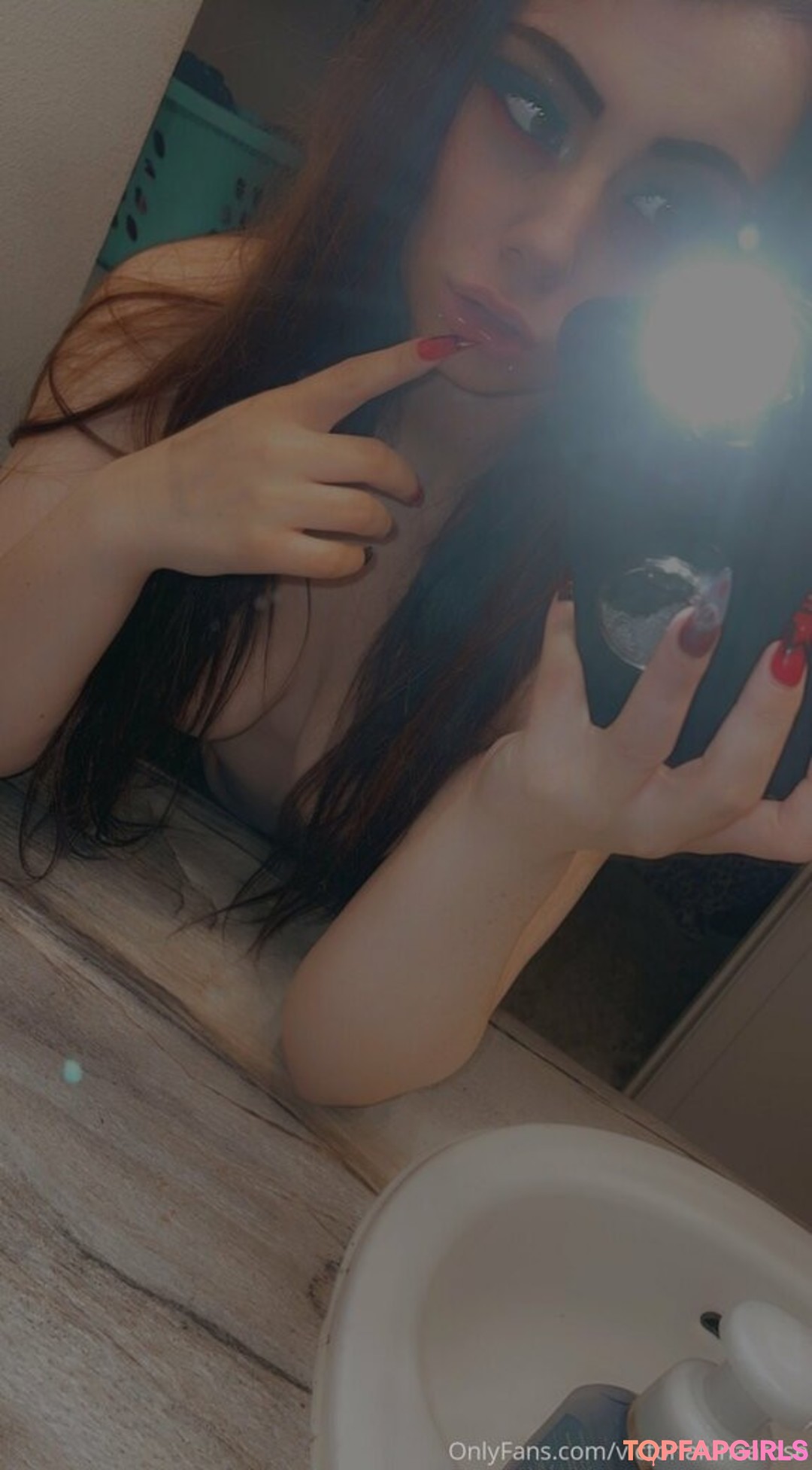 Foto desnuda filtrada de OnlyFans de Victorialunaarose #68 Foto desnuda filtrada de OnlyFans de Victorialunaarose #68